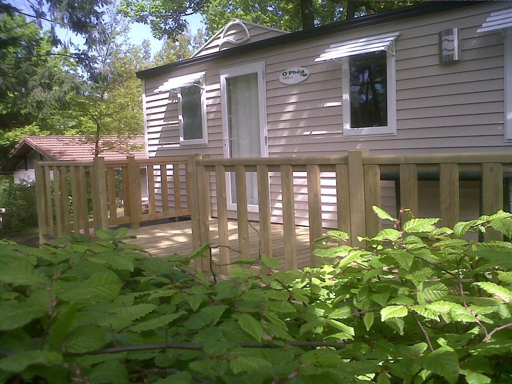 Camping Hurongues Pomeys Zewnętrze zdjęcie